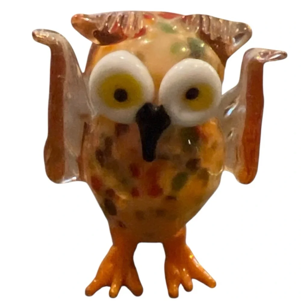 Pier 1 Imports Art Glass OWL Figurine Miniature Hand-Blown Swirls 2” wings up